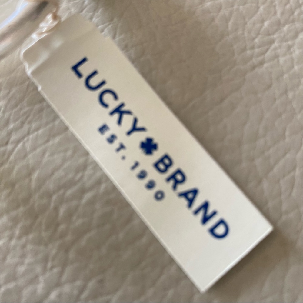 🌼HOST PICK🌼 Lucky Brand Two-Tone Paddle Hinge Cuff Bracelet - Picture 9 of 9